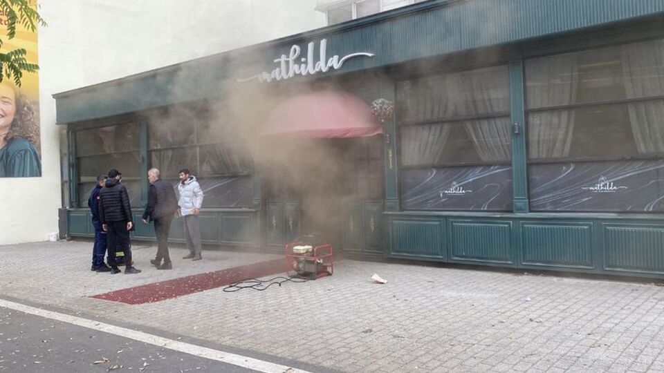 Eskişehir de otelde yangın paniği!